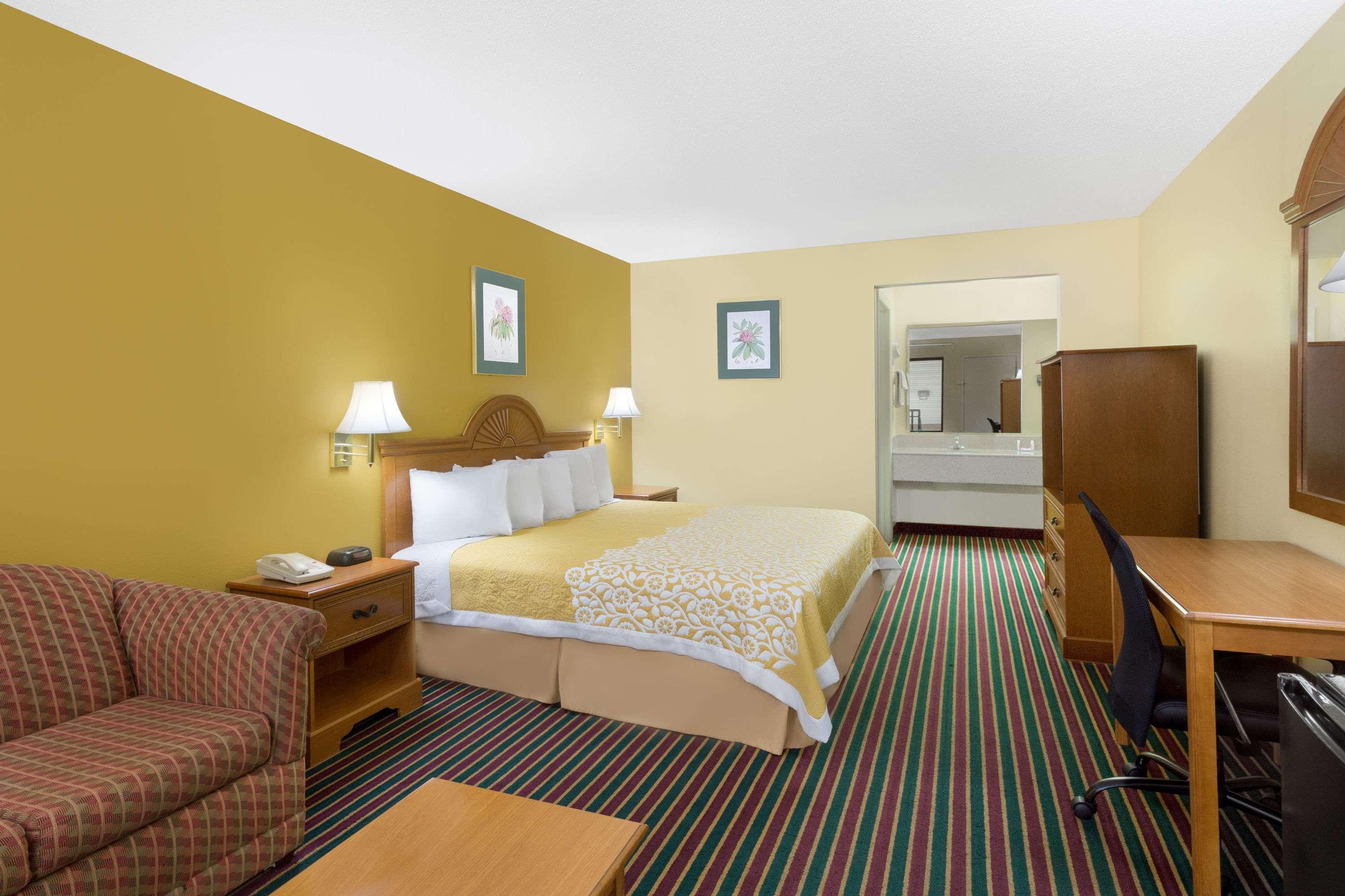 Days Inn By Wyndham Biscoe Eksteriør billede